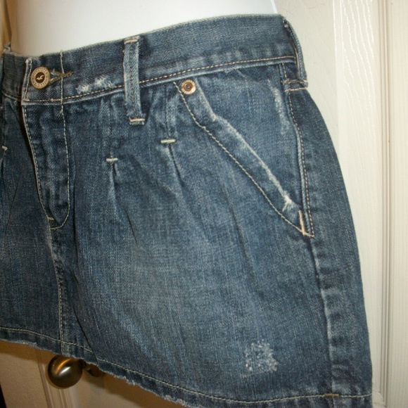 HOLLISTER Dark Denim Mini Straight Skirt Size 7 - Picture 3 of 8